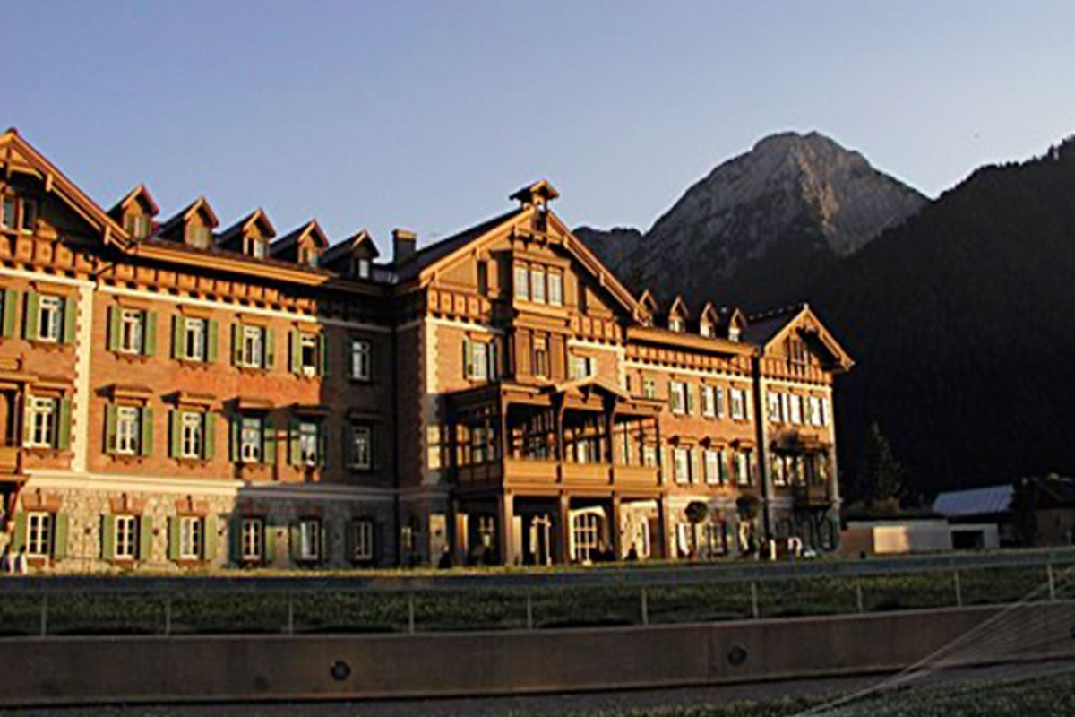 Realizzazione del Centro Culturale Euregio Gustav Mahler Ex Grand Hotel di Dobbiaco